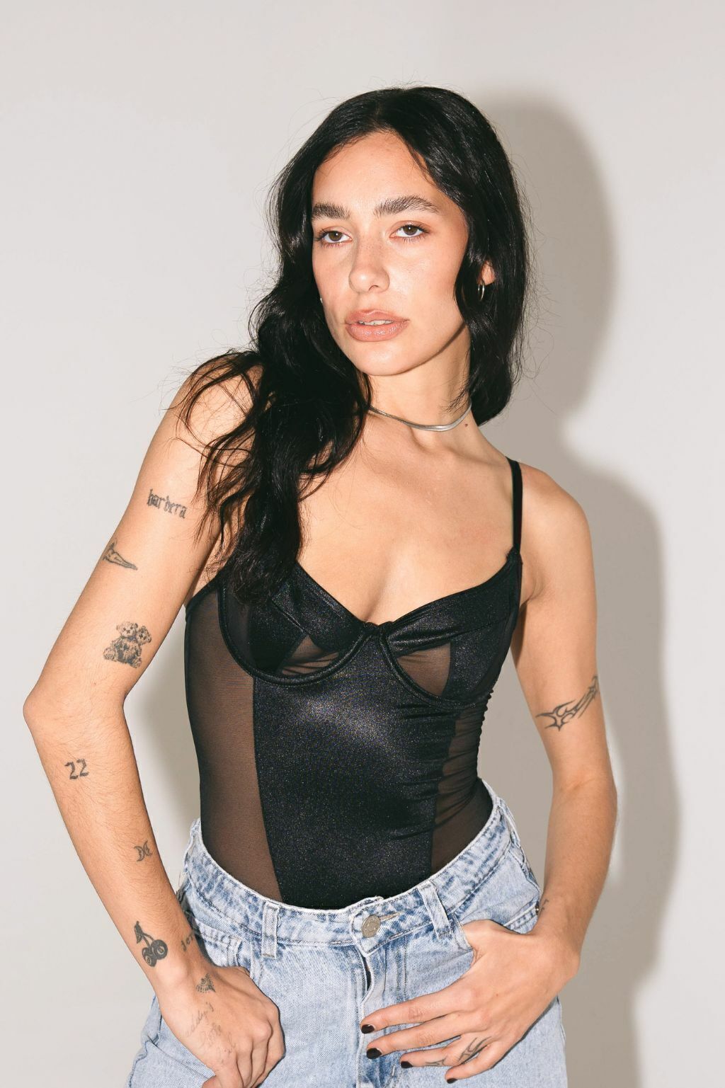 Body con aro de tricot y paneles de tul elástico - L5775